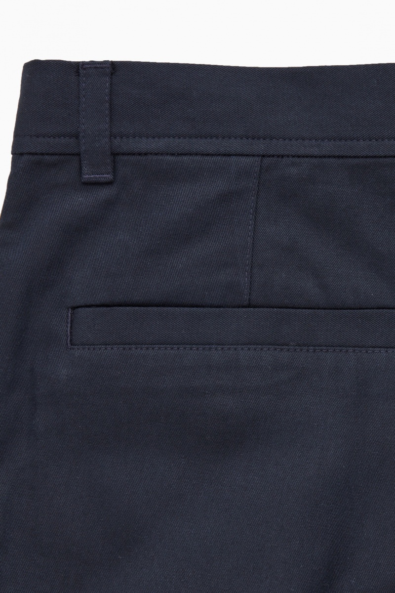 Pantaloni Chino COS Tapered Plisat Twill Barbati Bleumarin | Romania-075OZJKIV